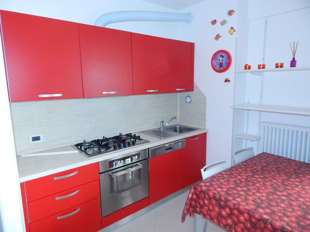 Residence La Perla ฟีนาเลลีกูเร ห้อง รูปภาพ